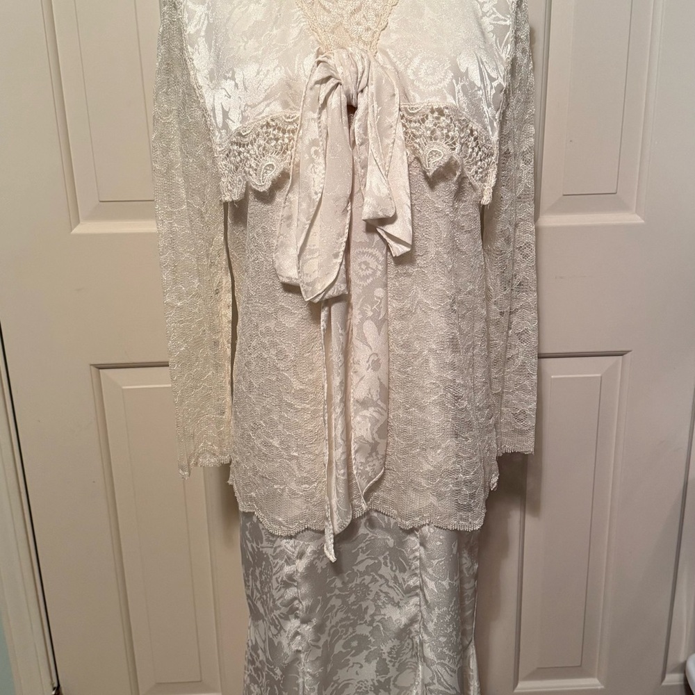Vintage Cream Midi Dress with Lace Detailing